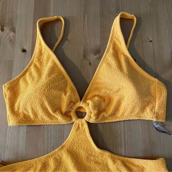 NWOT Orange Shade & Shore Women's XL (16) Textured Ring Detail Monokini Swimsuit - Picture 4 of 13